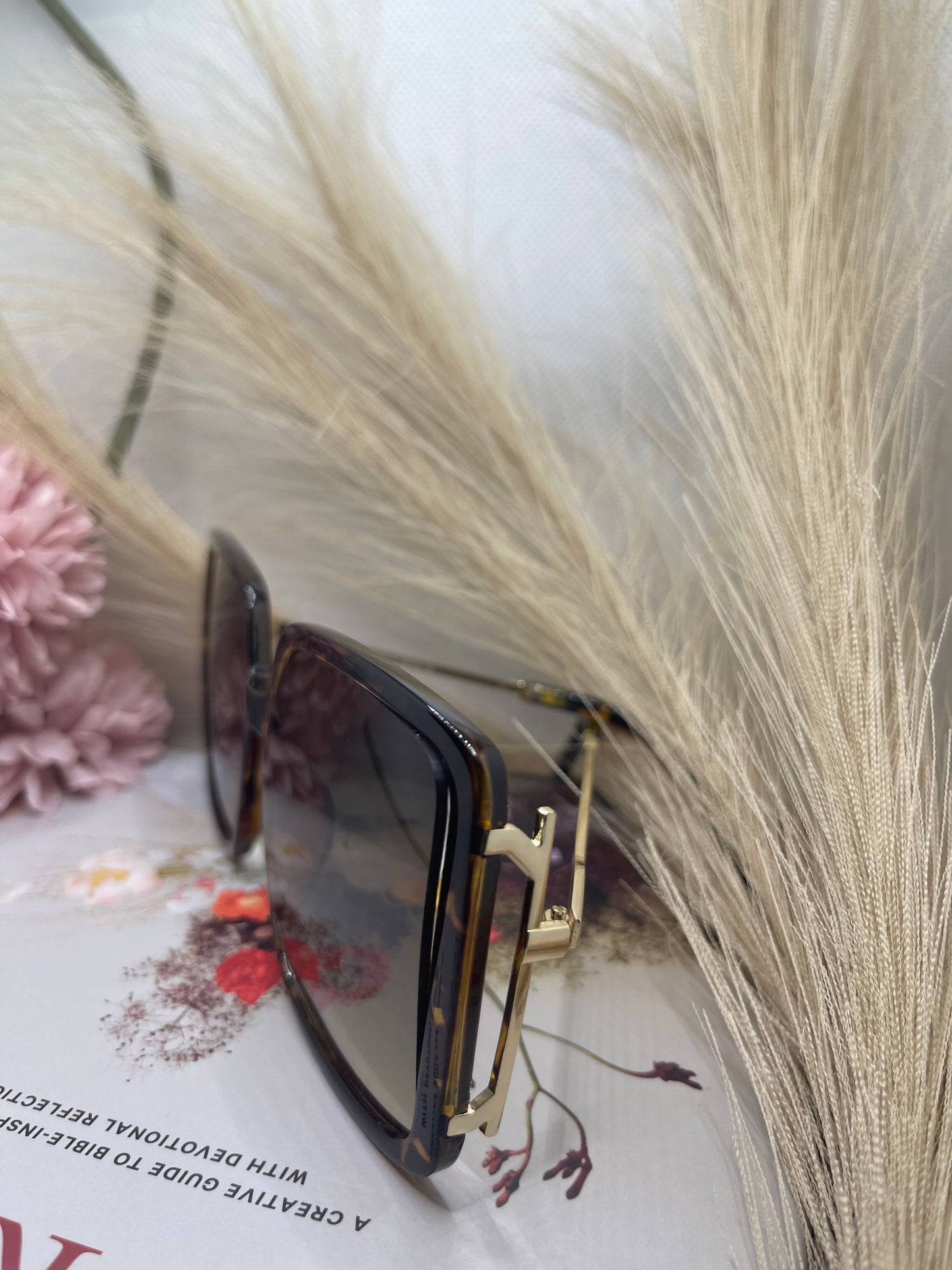 Lily Leopard Sunglasses