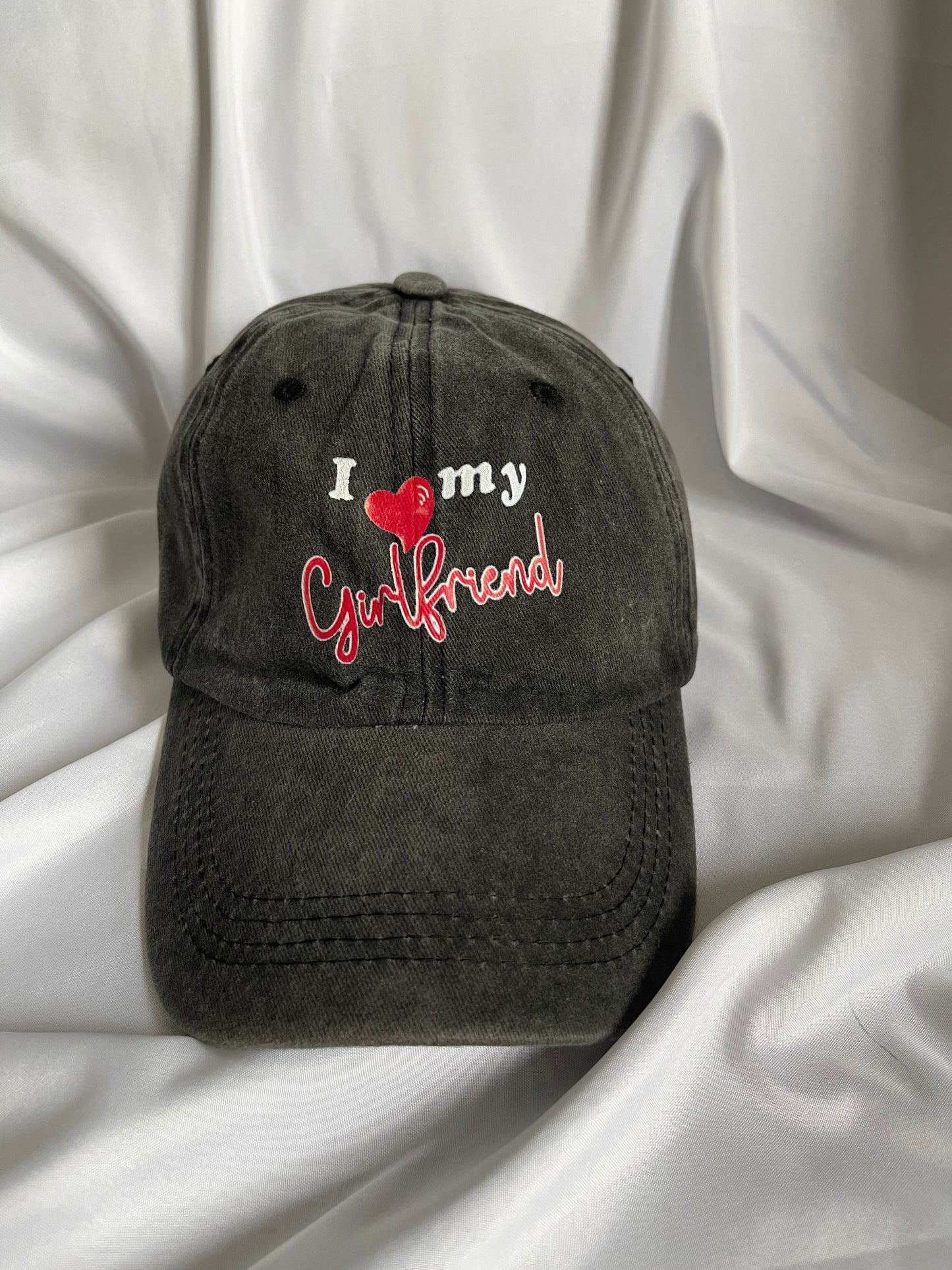 I heart my Girlfriend Cap