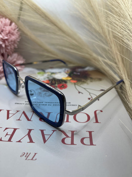 Gotta Relax Sunglasses