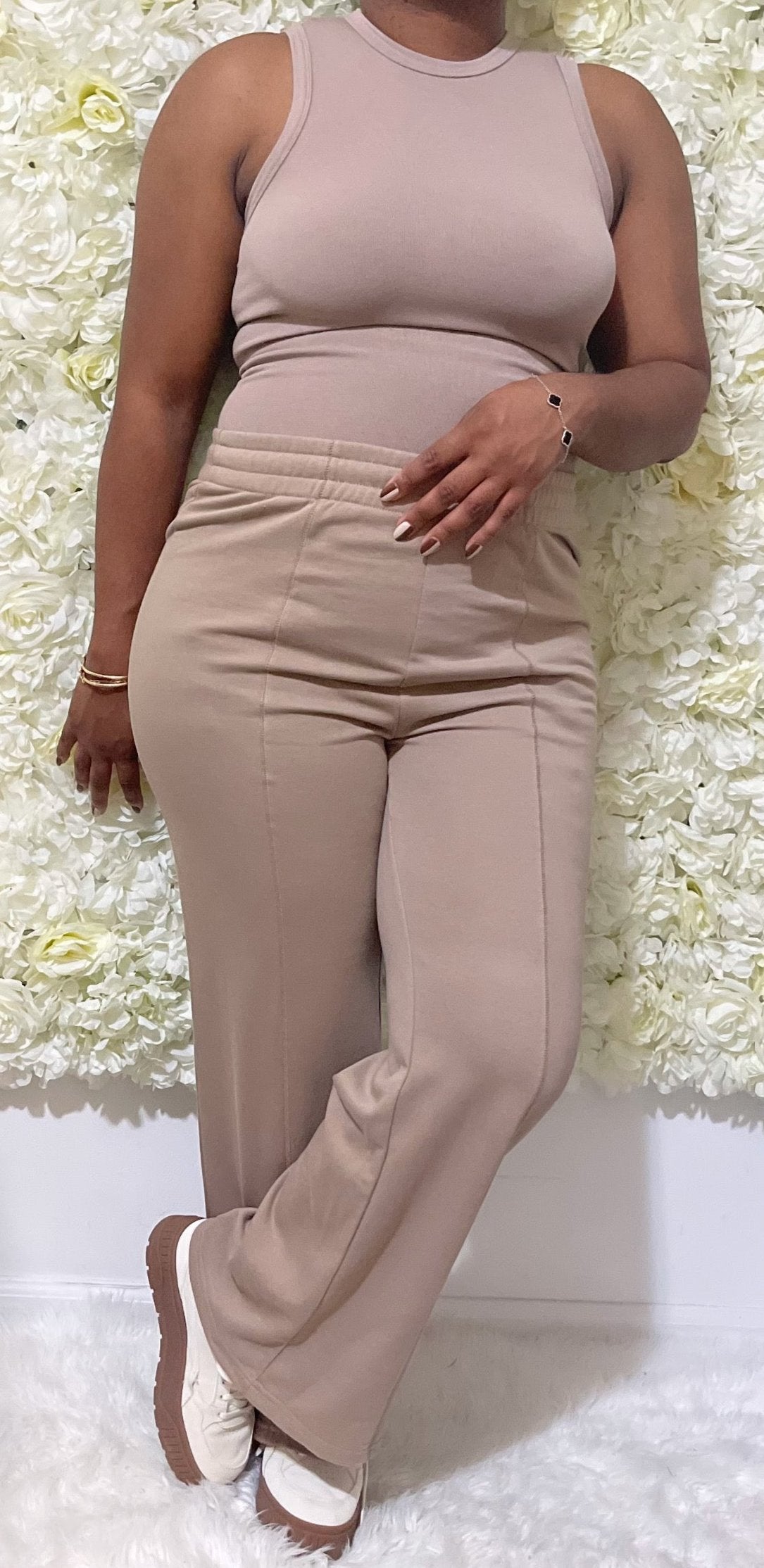 Apple Picking Lounge Set