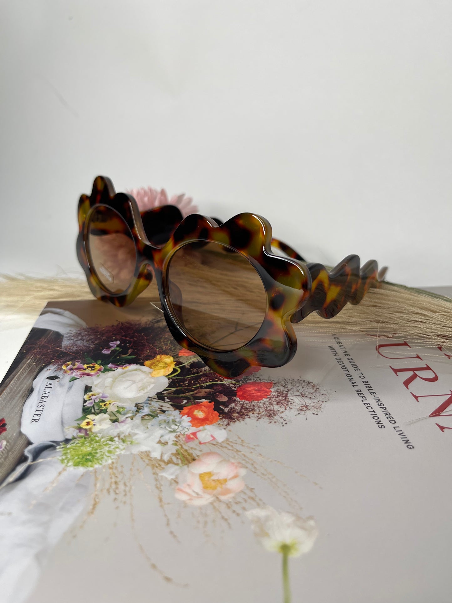 Wavy Leopard Sunglasses